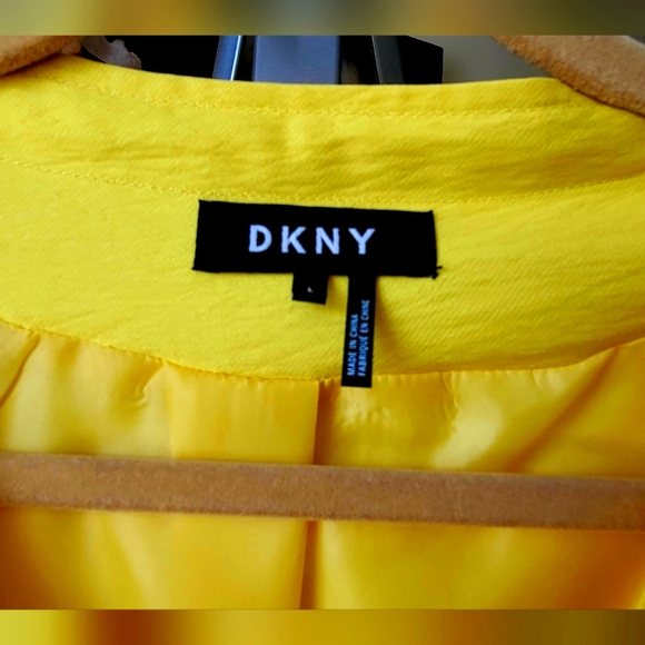 DKNY Cropped Lightweight Jacket Size L - Picture 6 of 6